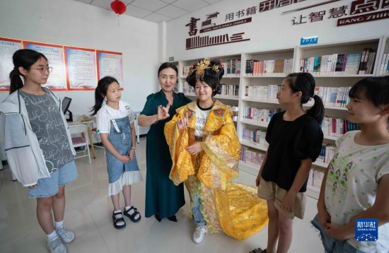 河北黄骅：社区里的多彩假期